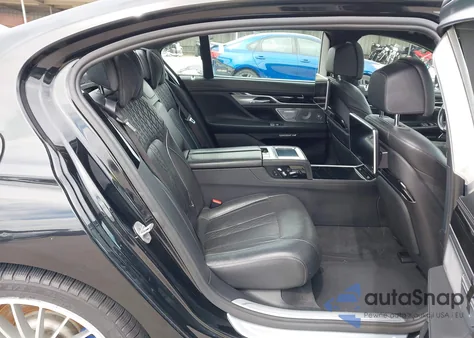 2018 BMW Alpina B7 xDrive из США, поврежденный, VIN WBA7F2C5XJG856248